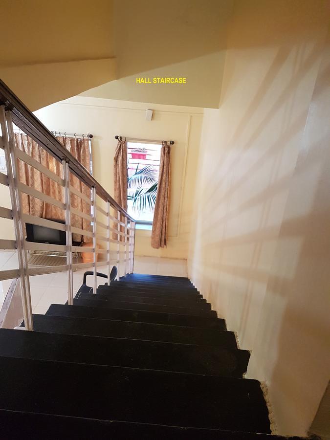 Hotel Stone House Mahabaleshwar Bagian luar foto