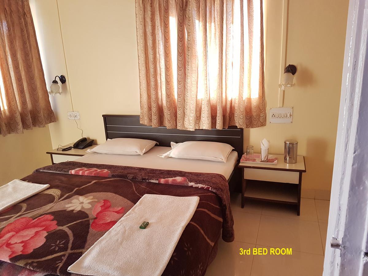 Hotel Stone House Mahabaleshwar Bagian luar foto