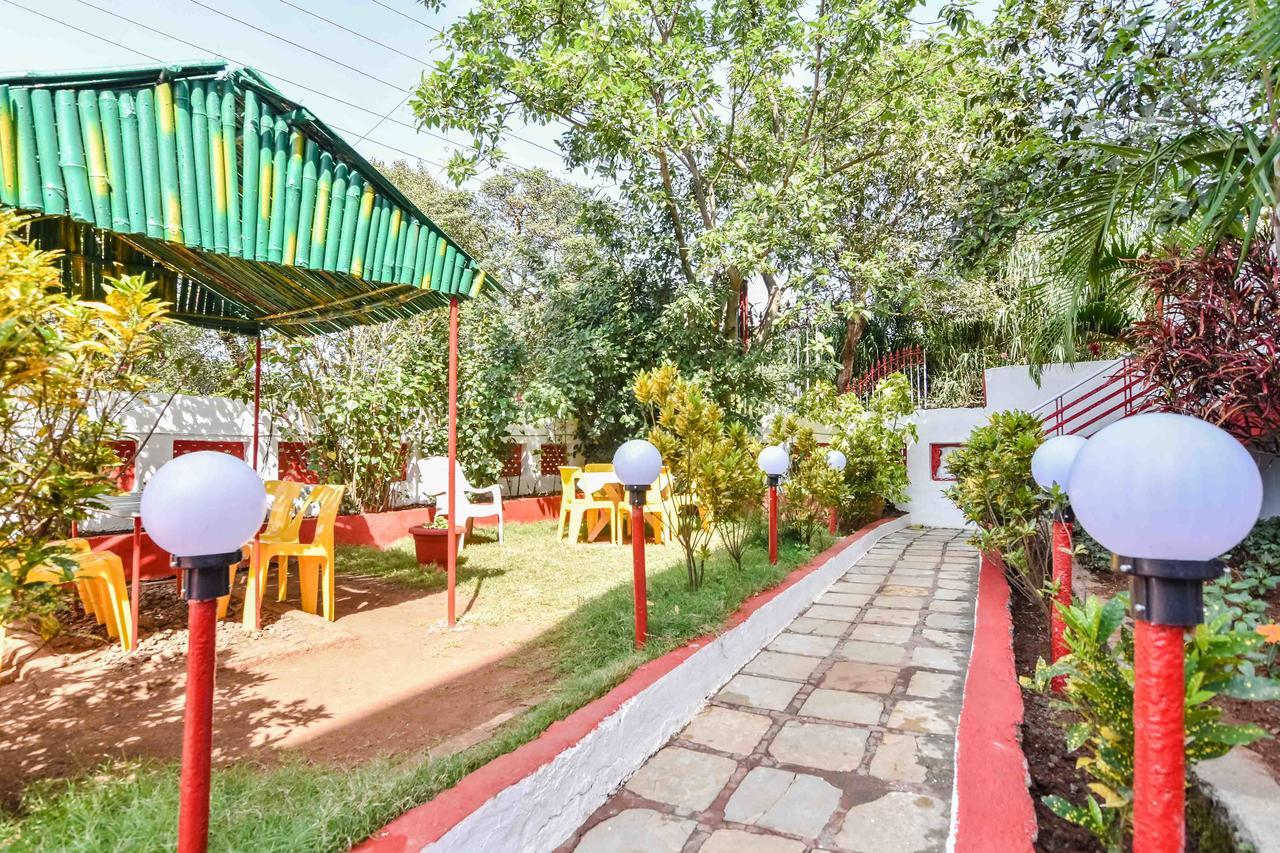 Hotel Stone House Mahabaleshwar Bagian luar foto