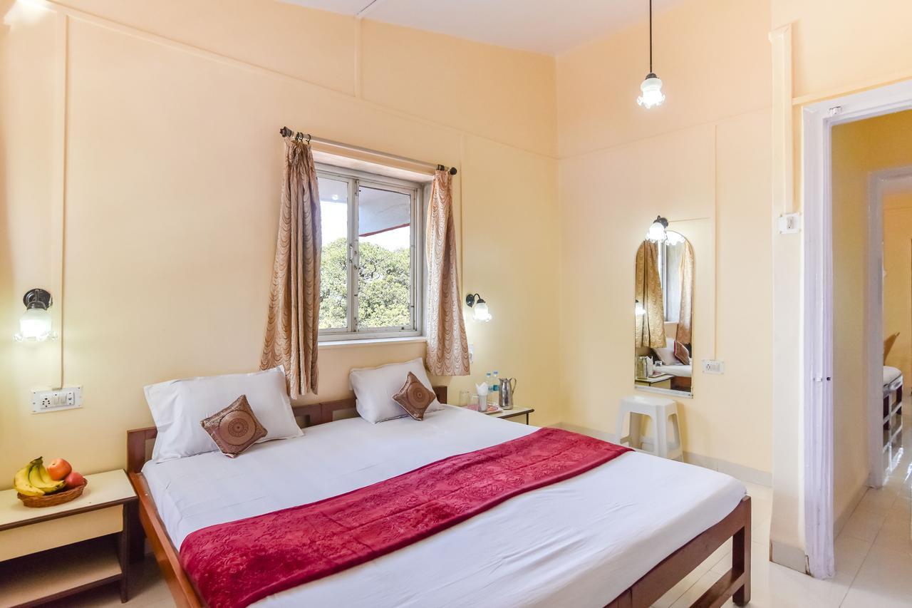 Hotel Stone House Mahabaleshwar Bagian luar foto