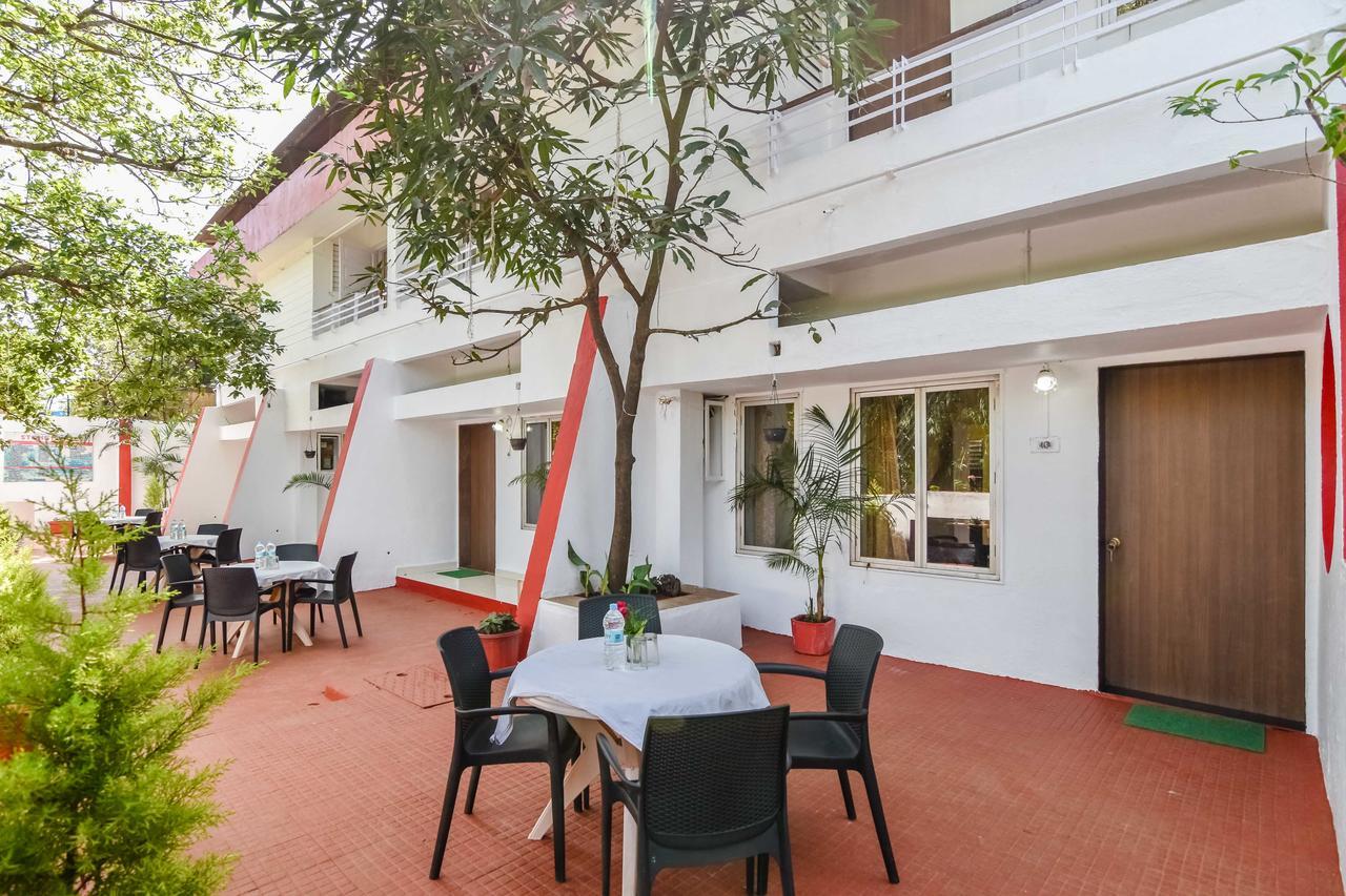 Hotel Stone House Mahabaleshwar Bagian luar foto